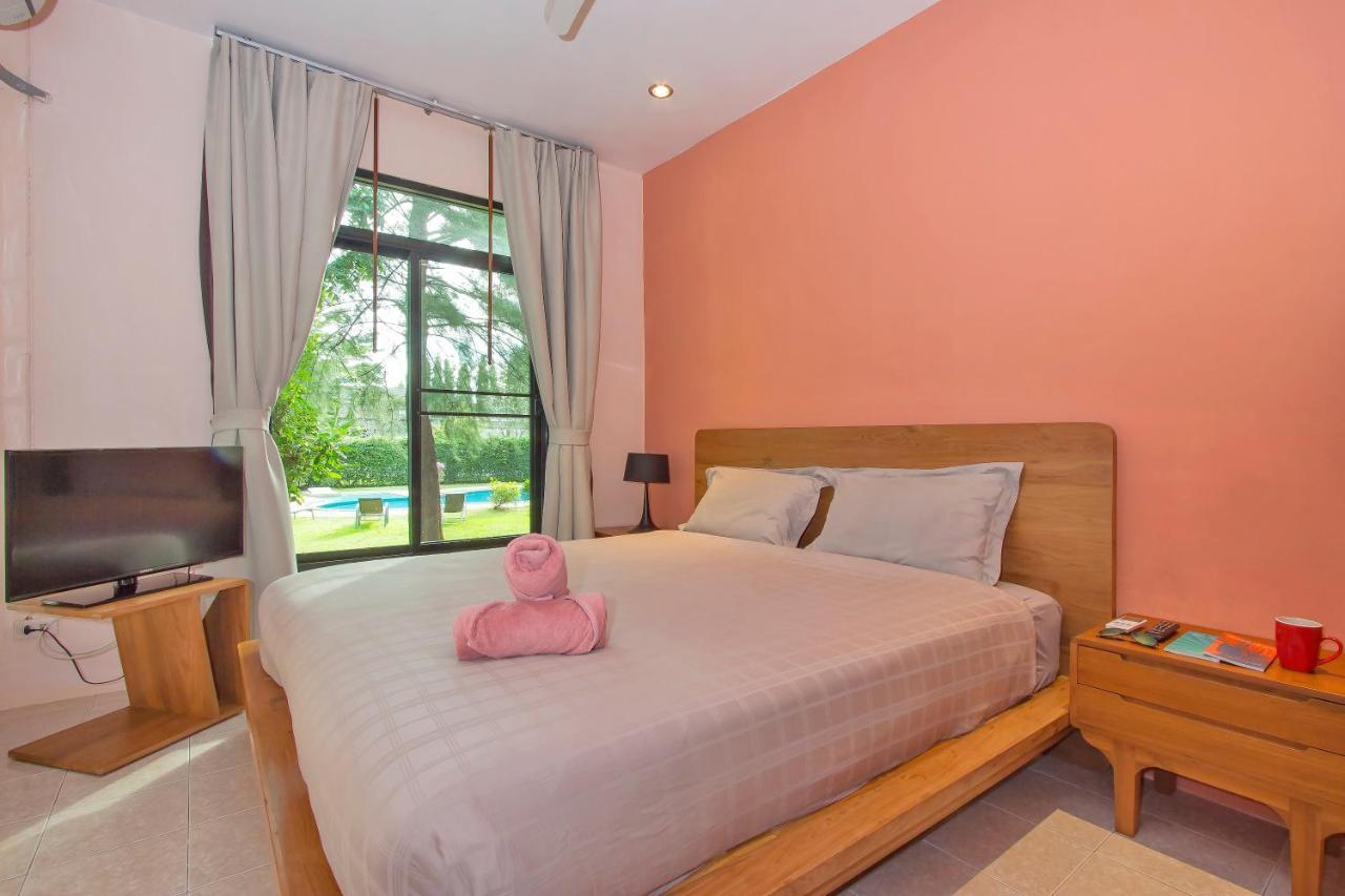 Villa Miracle Rawai Extérieur photo