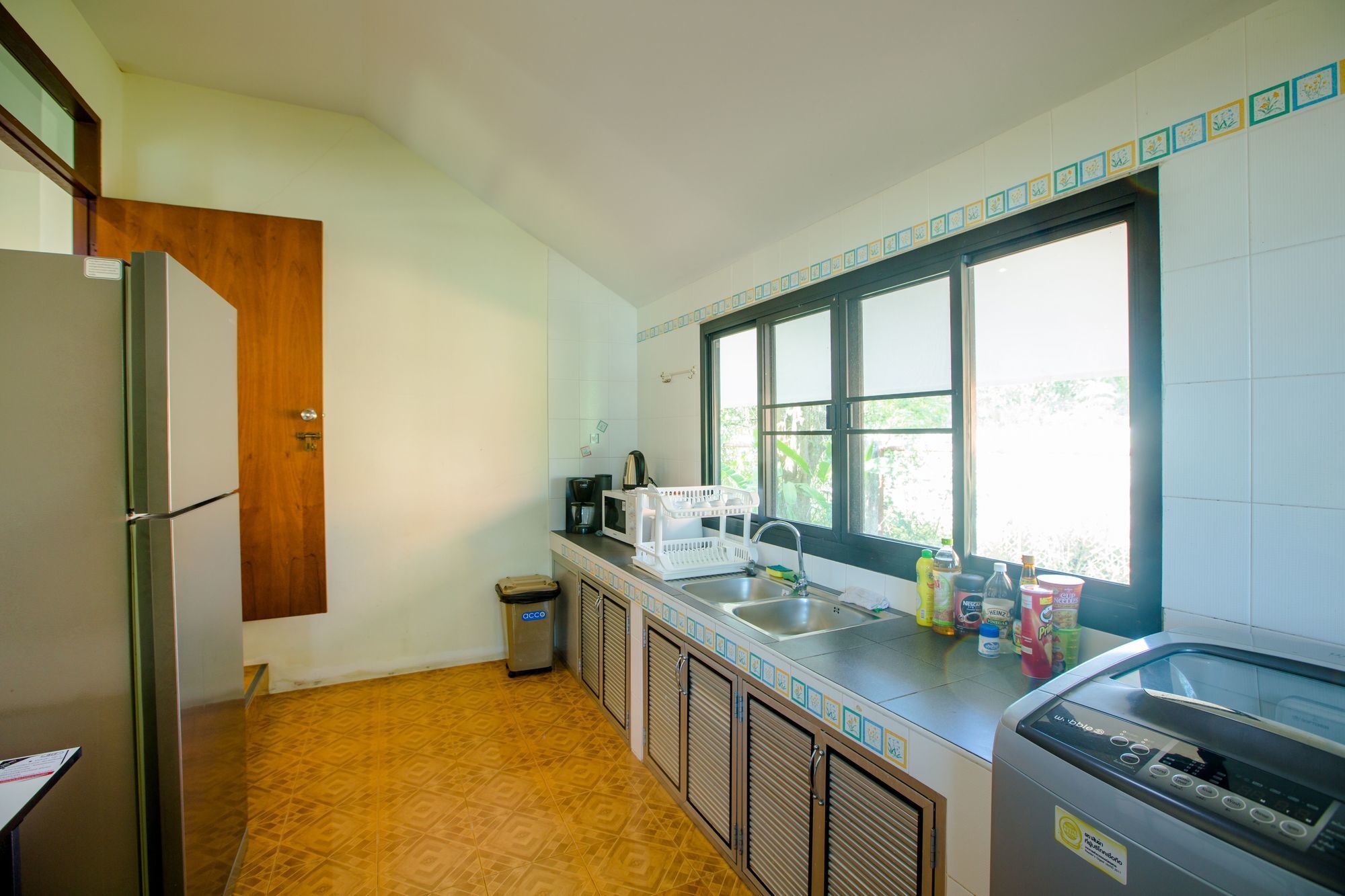 Villa Miracle Rawai Extérieur photo